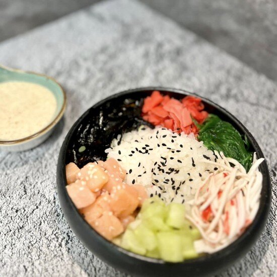 Боул с лососем