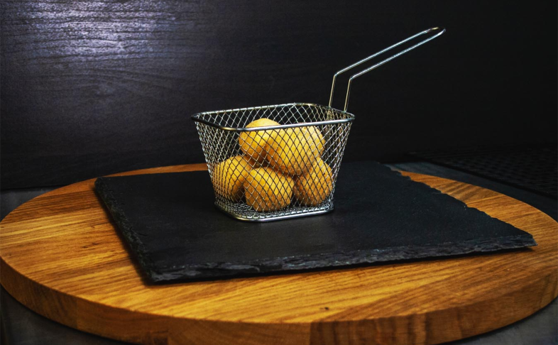 Сырные шарики Моцарелла в кляре