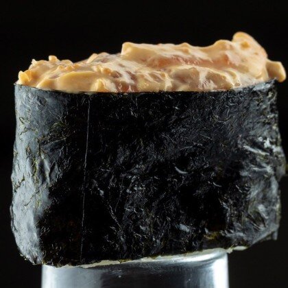 Спайси суши гребешок