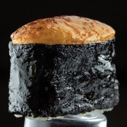 Яки суши лосось