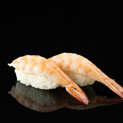 нигири с тигровой креветкой