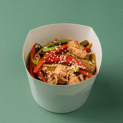 Wok с курицей