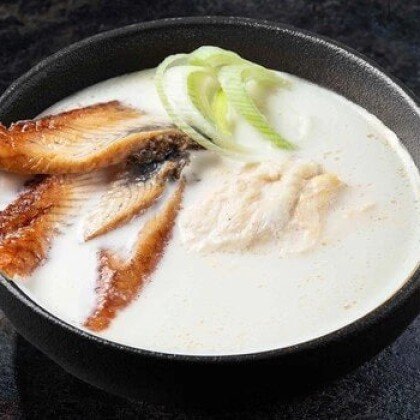 Сливочный суп с угрем