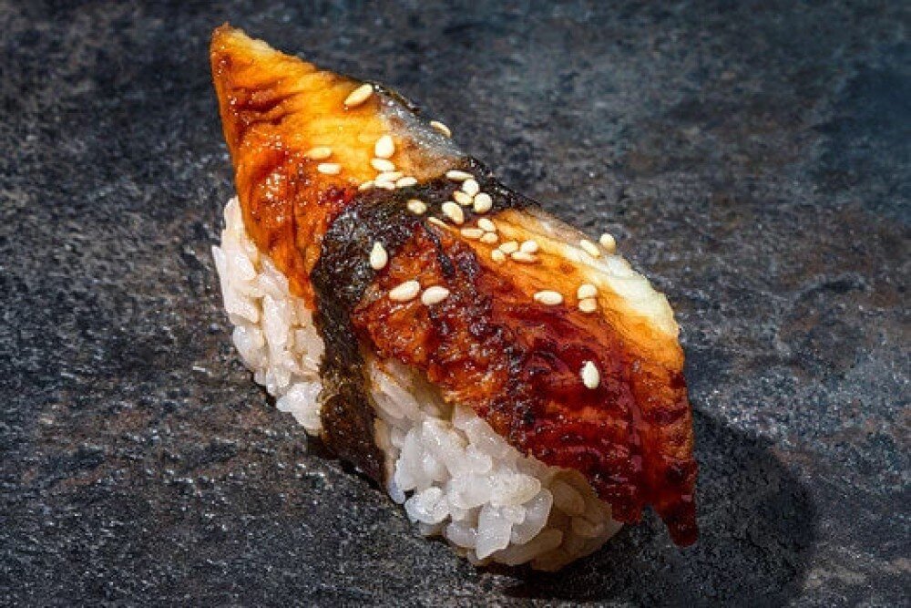 Угорь нигири