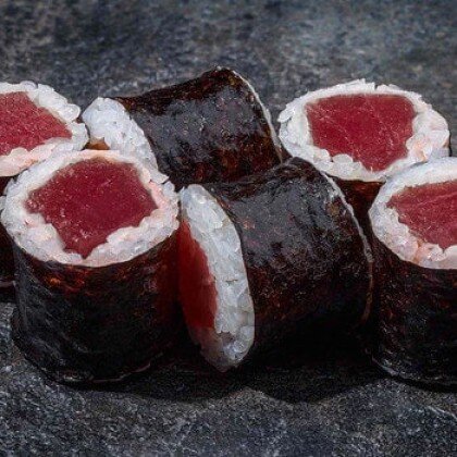 Маки с тунцом