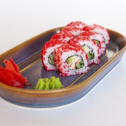 Ролл «Калифорния» с сурими
