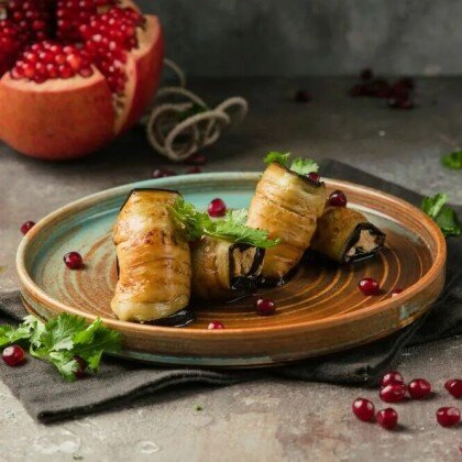 Баклажаны фаршированные с орехами