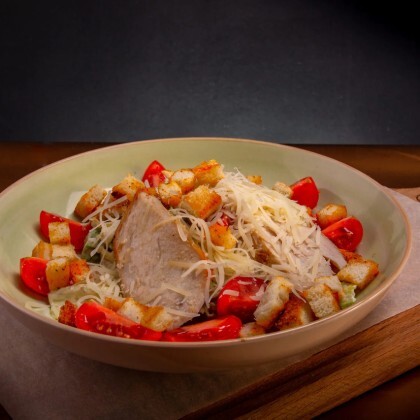 Салат «Цезарь» с курицей