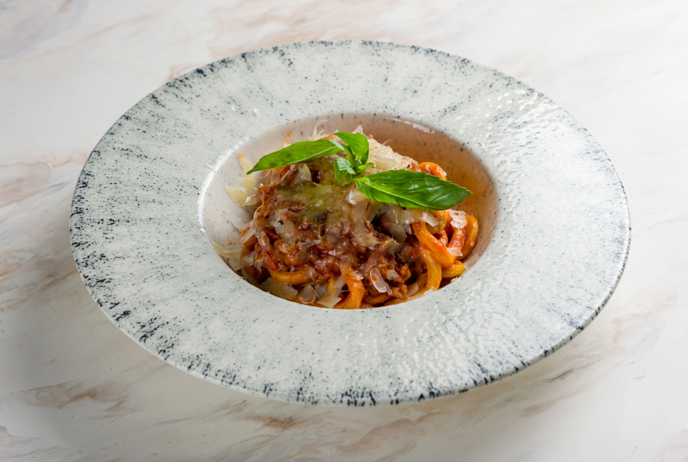 Букатини Болоньезе