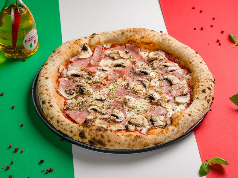 Пицца Итальянская ветчина с грибами
