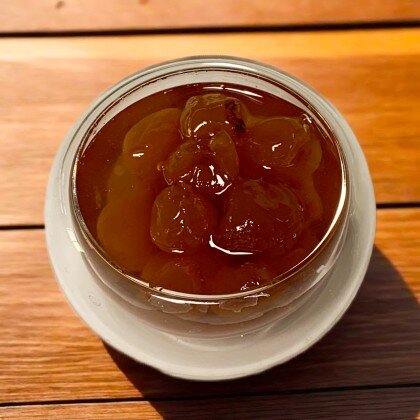 Белая черешня