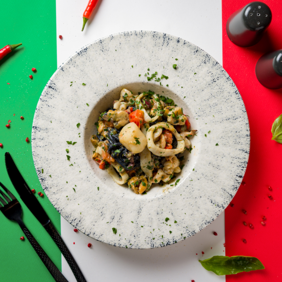 Спагетти Неро с морепродуктами