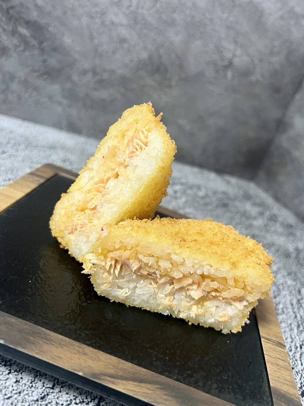 Темпура Онигири с лососем