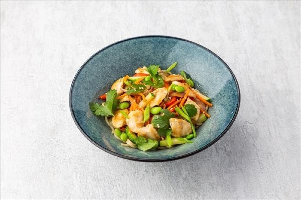 Лапша с цыпленком по-азиатски