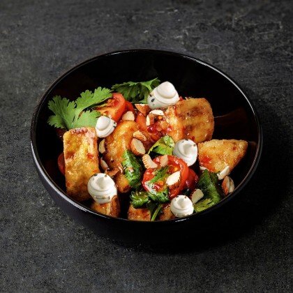 САЛАТ С ХРУСТЯЩИМИ БАКЛАЖАНАМИ