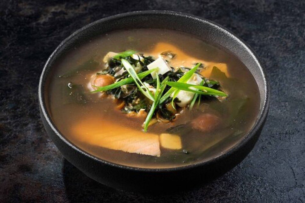 Мисо суп с лососем