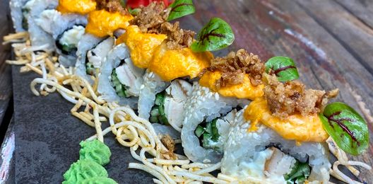 Ролл запеченный с курочкой