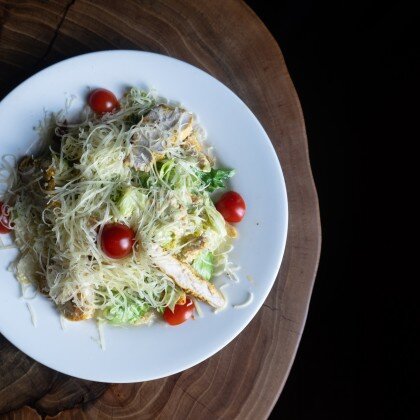 Цезарь с курицей