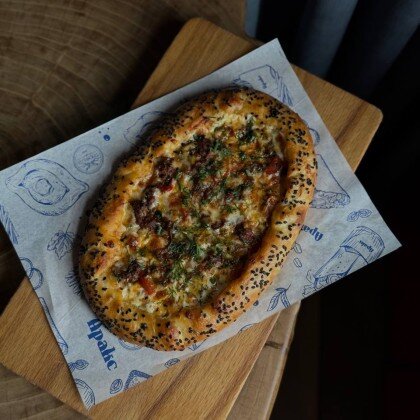 Пиде с телятиной