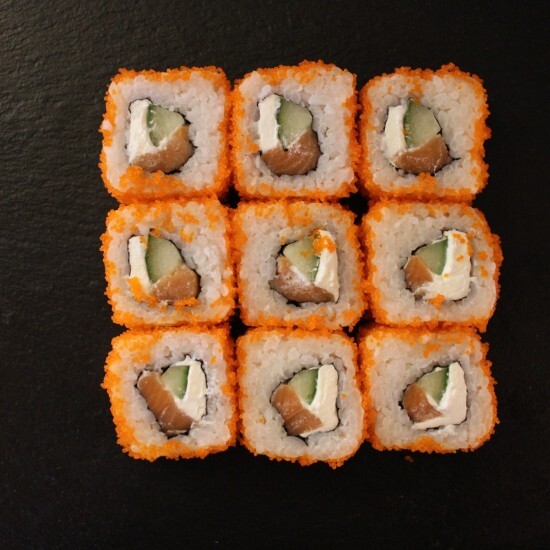 Калифорния с лососем