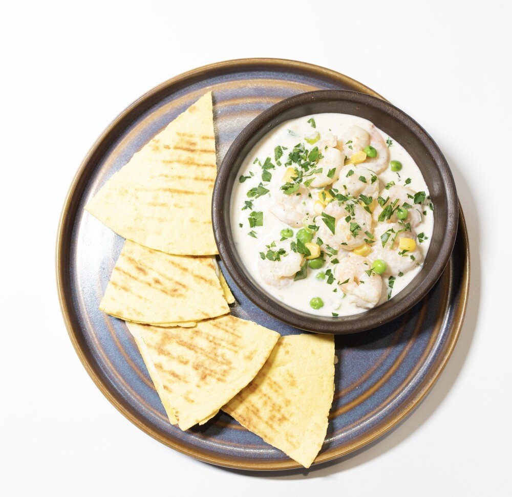 КРЕВЕТКИ в сливочно -  чесночном соусе