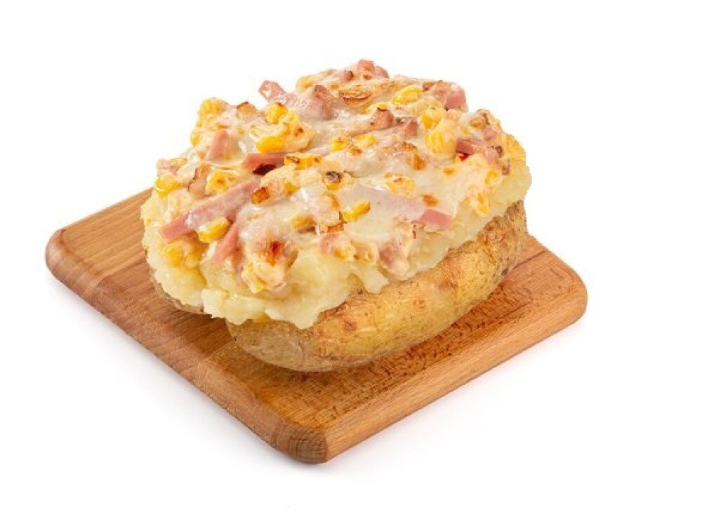 Картошка с беконом и кукурузой