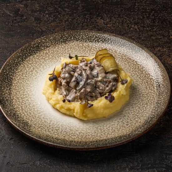 Бефстроганов с пюре