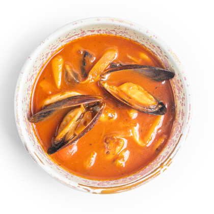 Томатный суп с морепродуктами