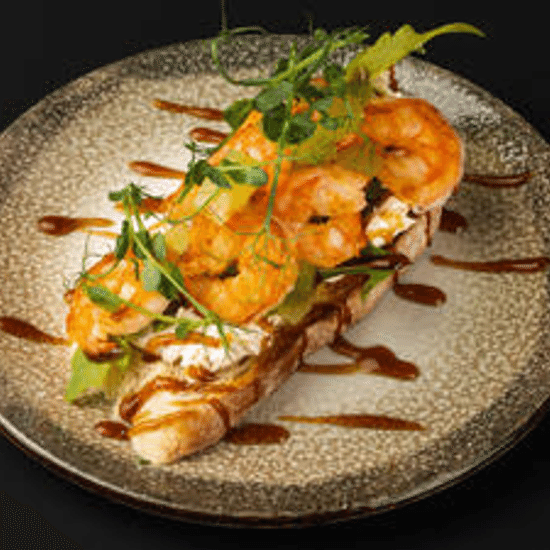 Брускетта с креветками