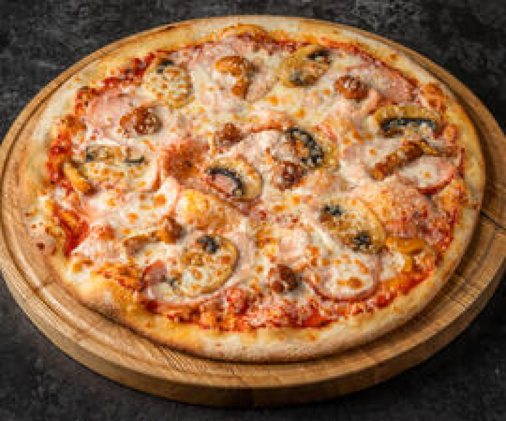 С копченой курицей и грибами