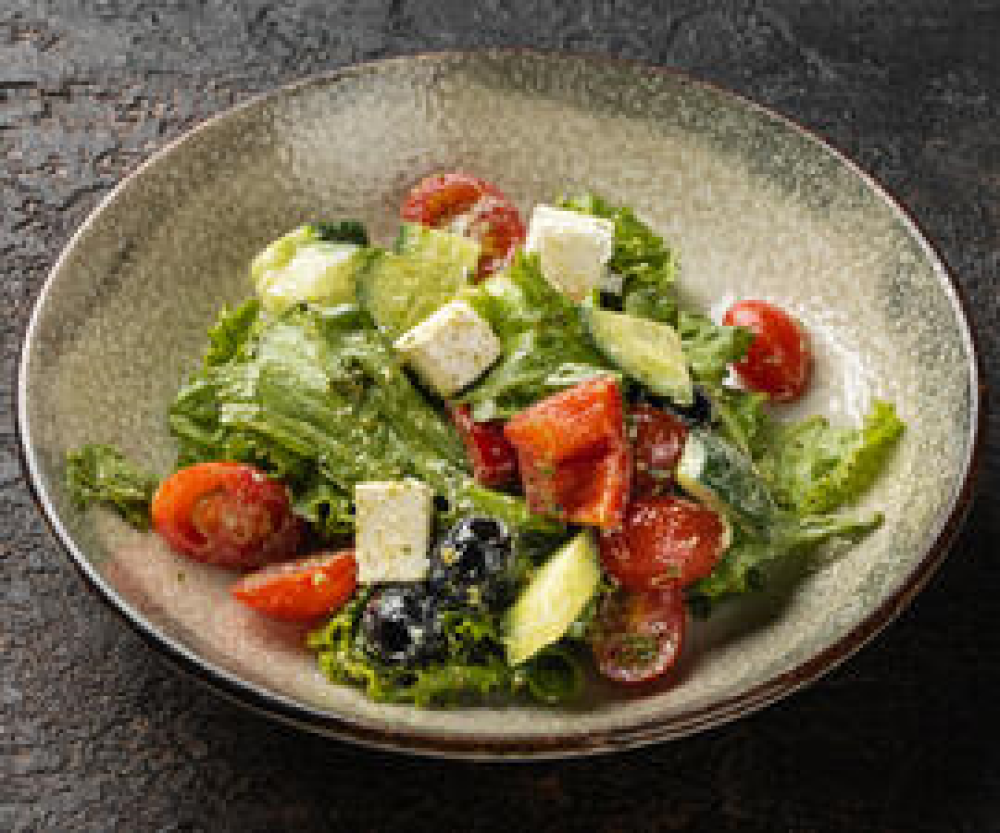 Греческий с песто