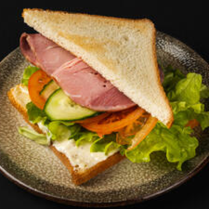 Сэндвич с ветчиной
