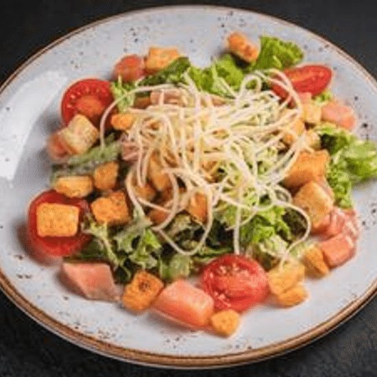 Цезарь с форелью