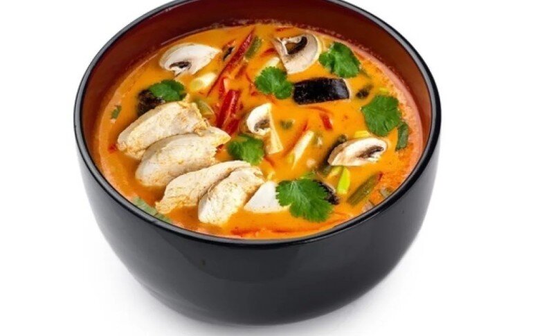 ТОМ ЯМ С КУРИЦЕЙ