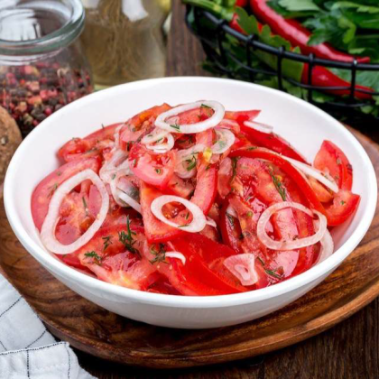 Салат «Ачик-чучук»