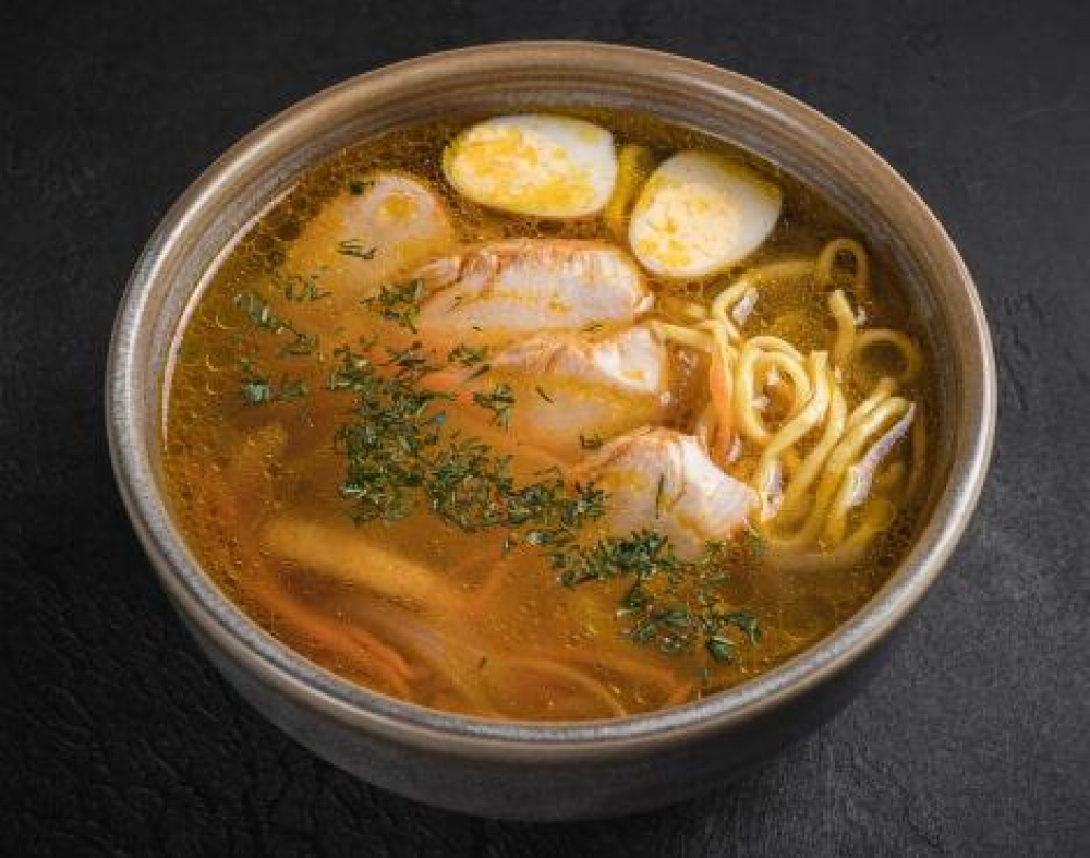 Суп куриный с лапшой