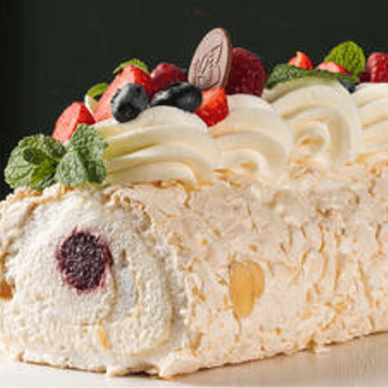 Торт "Меренговый рулет" 1кг