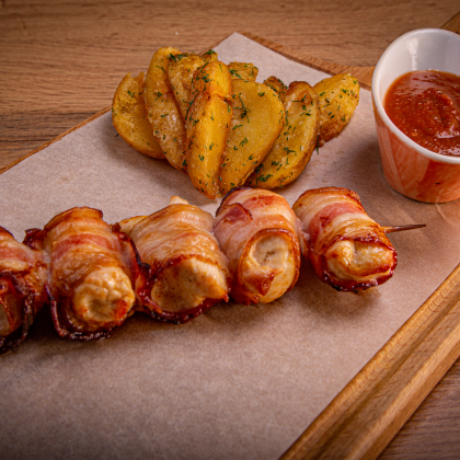 Курица в беконе