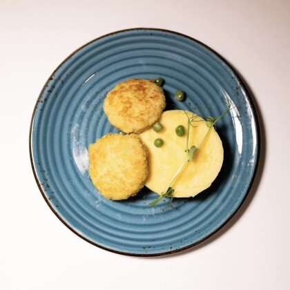 Котлетки из цыплёнка с картофельным пюре