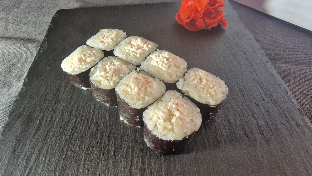 Маки с крабом