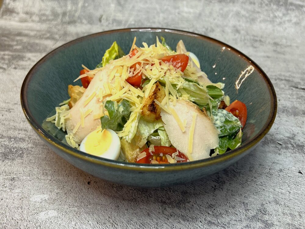 Цезарь с цыпленком