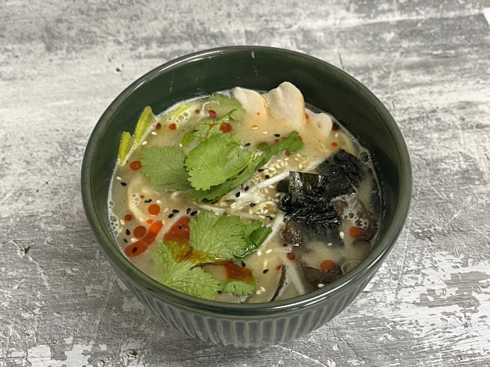 Рамен с цыпленком