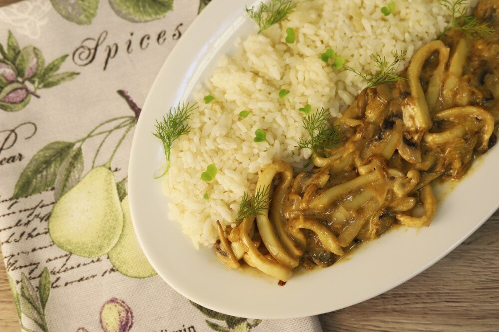 Кальмар в устричном соусе