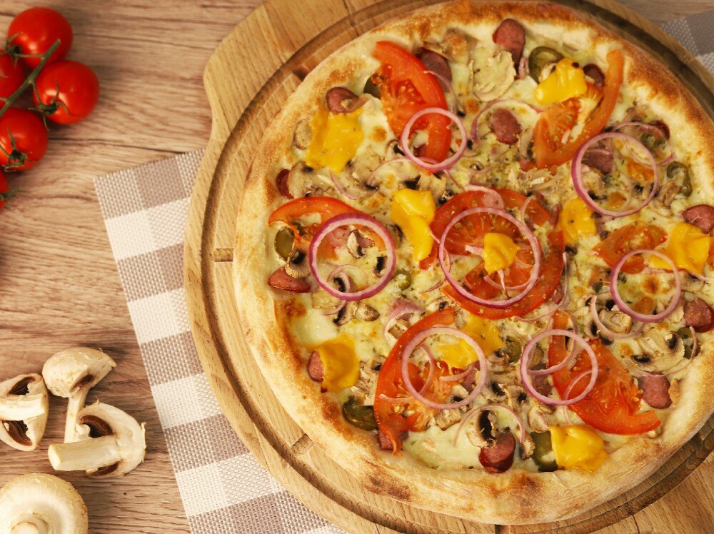 Пицца "Охотничья" 30 см/560 г