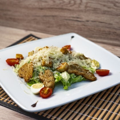 Салат "Цезарь" с курицей