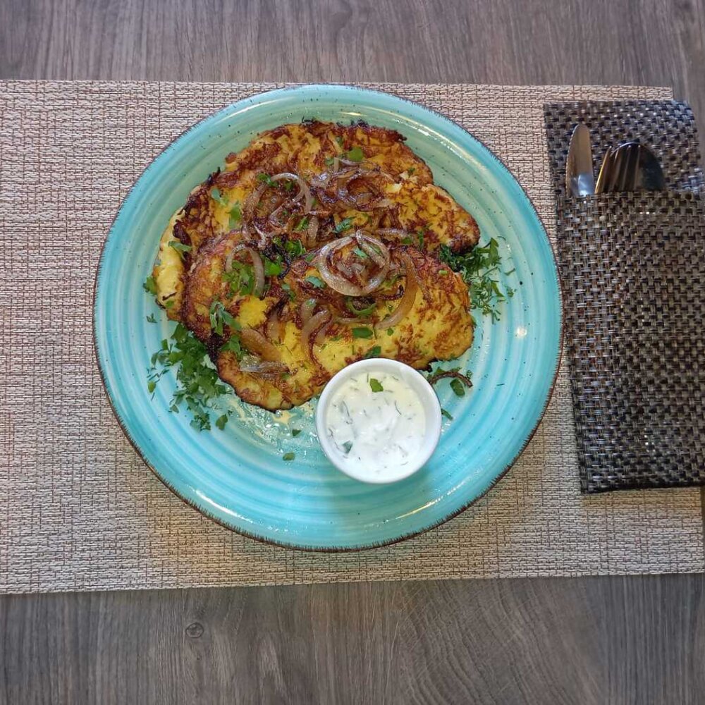 Драники с луком