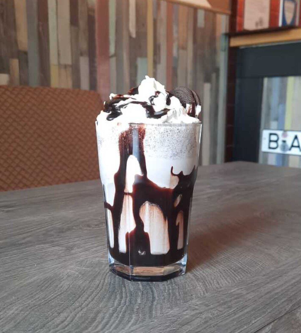 Коктейль молочный "Орео"