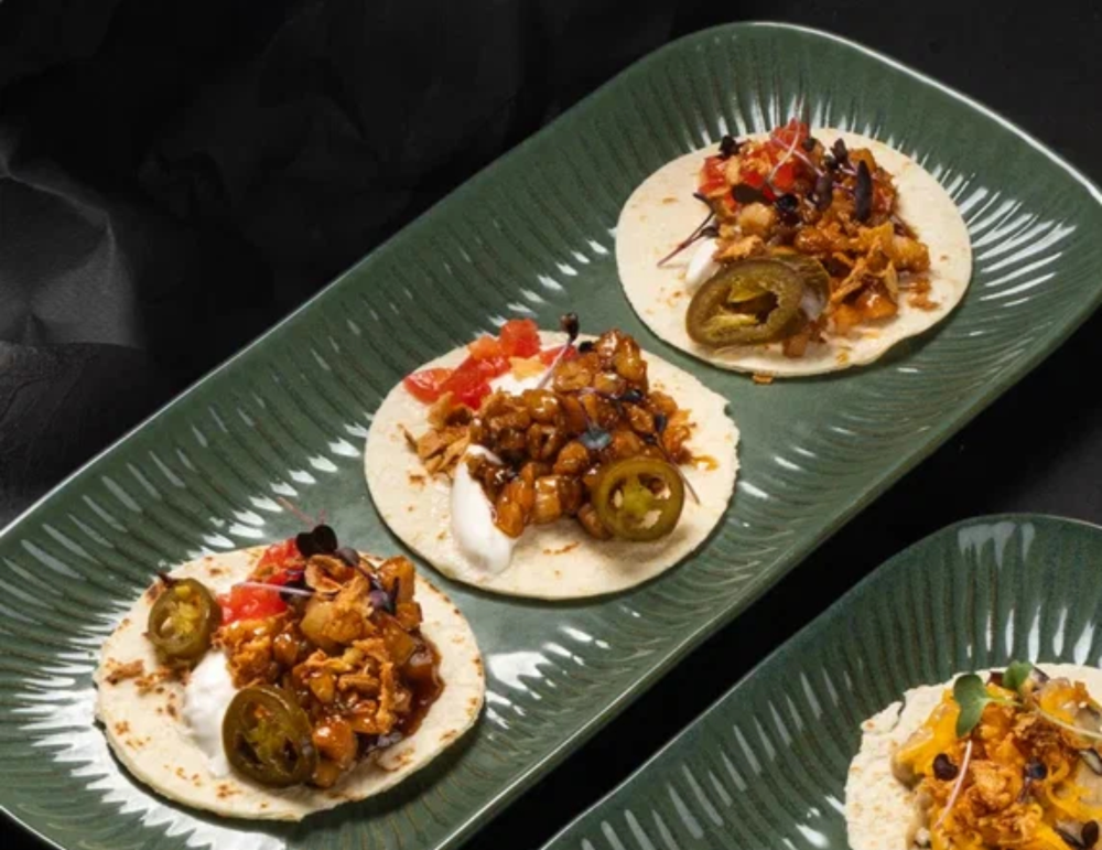 Тако с креветкой и курицей