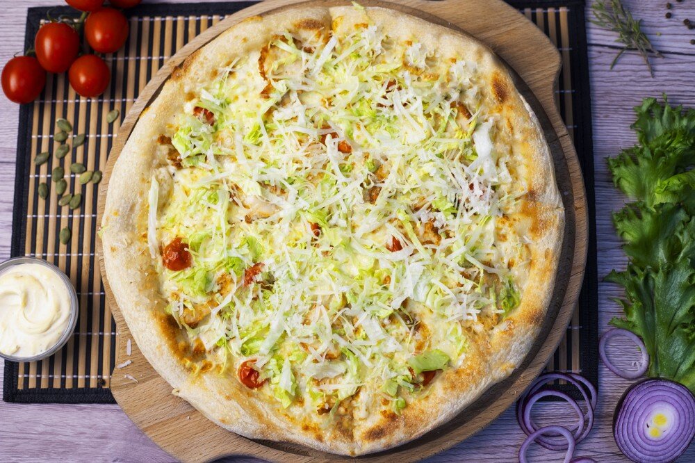 Пицца "Цезарь" 50 см/1600 г