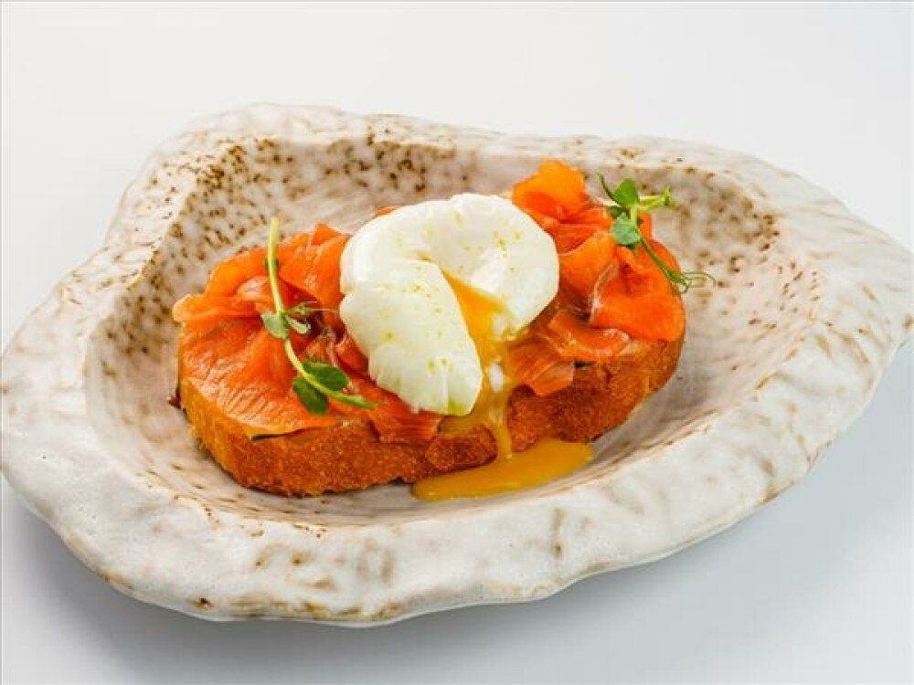 Брускетта с лососем